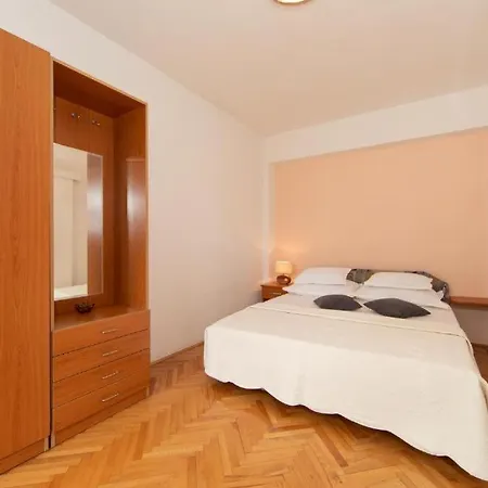 Apartman Mirjana *